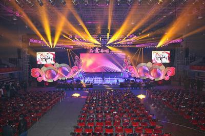 音響燈光租賃_音響燈光租賃供貨商_供應(yīng)北京舞臺篷房搭建舞臺音響燈光租賃_音響燈光租賃價格_北京中天桌椅租賃公司